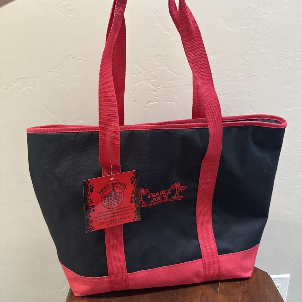 Trader Joe's NEW Black Red INSULATED COOLER GROCERY TOTE BAG RETIRED HTF RARE